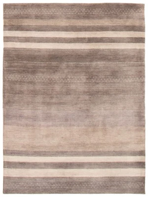 Traditional Hand loomed Oriental Carpet 4'10" x 6'7" Wool Area Rug - Image 1 of 4