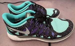 Nike Free 5.0 Laufschuhe Damengröße 7,5 mehrfarbig 705346-335 - Bild 1 von 12