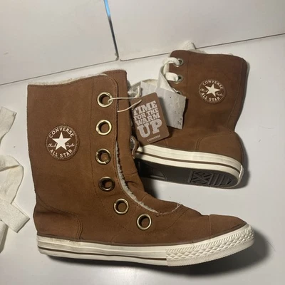 Converse Chuck Taylor Women 9  All Star Beverly Fleece Suede Shoes Brown Boots - Image 1 of 4