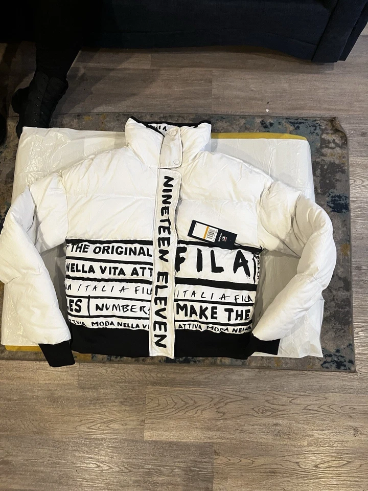 Fila Door Graffiti White Puffer Jacket - Image 1 of 1