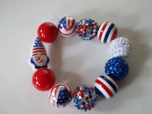 4th of July Show Your Red White and Blue GNOME Bubblegum Bead Bracelet - Picture 1 of 3