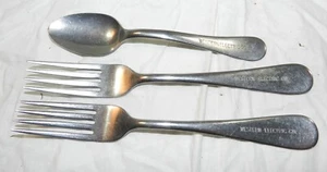 2 Gabeln und ein Löffel aus dem Esszimmer der Western Electric Co. - Bild 1 von 5