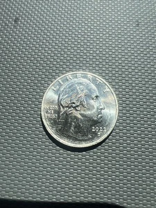 Rare Anna May Wong 2022 D Quarter Error IN COD WE TRUST. I / T MINT ERROR - Picture 1 of 4
