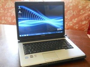 Toshiba Satellite L300-12P , 15,4 Zoll , 2 Gb-Ram , 160 Gb-HDD , Windows 7 Pro - Bild 1 von 18