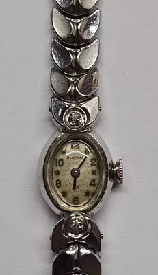 Bulova Watch Women's Diamond chip 23 Jewels Manual Wind 5AD 10kGP U.S.A. Vintage - Image 1 of 4