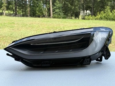 OEM 2016-2023 Tesla Model X LED Headlight Drivers Side - Image 1 of 4