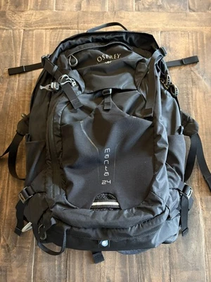 Osprey Manta 24 Black Hydration Backpack for Hiking. Excellent Condition.   - Image 1 of 4