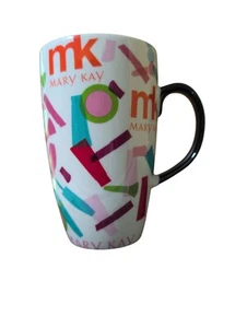Mary Kay große Tasse schwarzer Henkel Kosmetik Motiv 2015 Sammeltasse - Bild 1 von 4