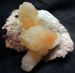 STILBITE BOWS ON MATRIX MINERALS SPECIMENS - Picture 1 of 4