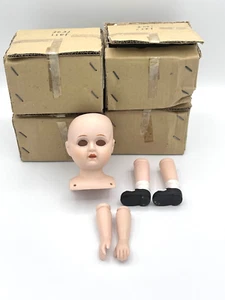 Vintage Zim’s Porzellan Puppe Teile Lot-4 Schachtel Sets, Arme Beine Kopf-Neu aus altem Lagerbestand - Bild 1 von 6