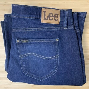 Lee Jeans Women 18 (38x32) Flare Mid Rise Legendary Blue Stretch Denim NWT - Picture 1 of 9