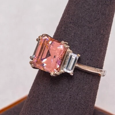 Anillo CRISLU 3 Piedras - Platino de Ley 4.0 cctw - Buen Estado - Talla 8 Foto 1 de 4