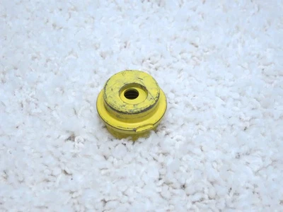 BUICK / OLDSMOBILE / PONTIAC OEM WIRE HUBCAP YELLOY METAL LOCK NUT #2F-5 - Image 1 of 3