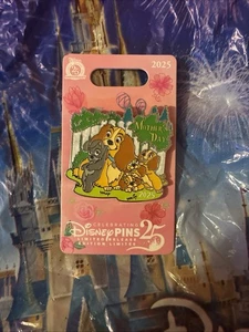 NEW DISNEY PARKS 2025 CELEBRATING 25 YEARS LADY & TRAMP MOTHER’S DAY 2025 LE PIN - Picture 1 of 1