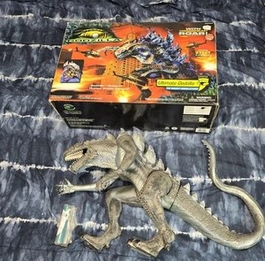 RARE ULTIMATE GODZILLA TOHO Movie Monster Figure 1998 With Box 2 Feet Tall - Picture 1 of 10