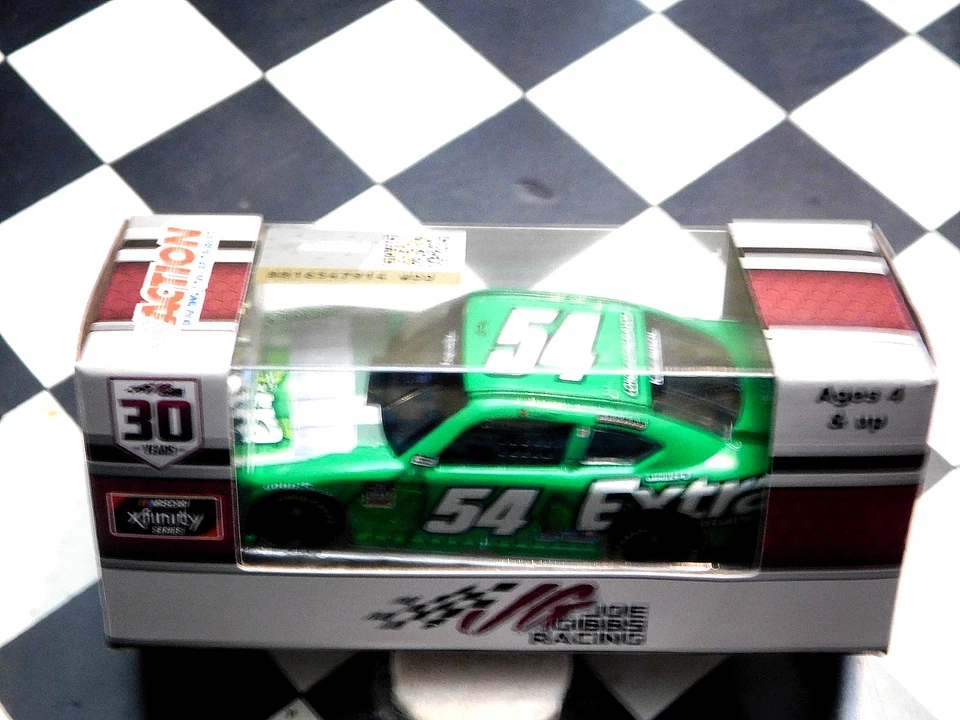 IC41 ACTION 2021 1/64 KYLE BUSCH XTRA GOMA XFINITY WIN SUPRA Foto 1 de 1