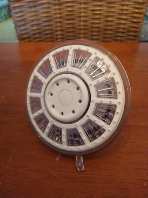 Cabezal de ducha fijo LED Droughtbuster doble Foto 1 de 4