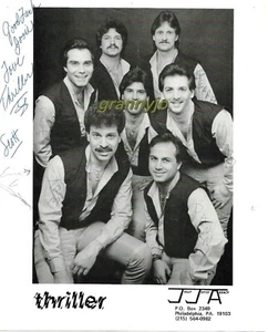 1950's Hand Signed AUTOGRAPH Photo of Singing Group, Thriller 8 X 10 - Picture 1 of 2