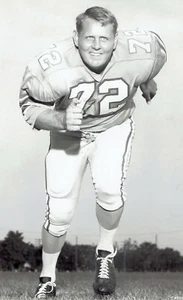 1969 Press Photo Team Issued of Houston Oilers AFL Football Player George Rice - Picture 1 of 2