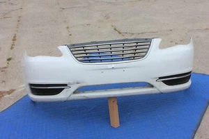 11-14 2013 CHRYSLER 200 FRONT BUMPER GRILL FOG COVER ASSEMBLY GENUINE OEM WHITE - Picture 1 of 19