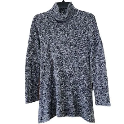 Eight Eight Eight Black and White Blend Turtleneck Sweater Women's Medium - Image 1 of 4