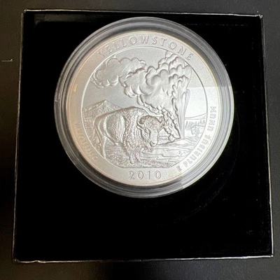 America The Beautiful 2010 Yellowstone/Wyoming 5oz Silver Coin With Box&COA #46 - Image 1 of 4