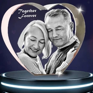 3D Kristall Herz - Individuelles Foto Gravur Glas Geschenk, Personalisiert Herz Andenken - Bild 1 von 9