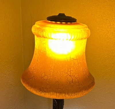 vintage Consolidated, Pairpoint? lamp shade - Image 1 of 4