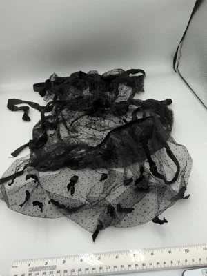 3 Velo capilla encaje negro vintage. Cabeza/cara. Años 70 Foto 1 de 4