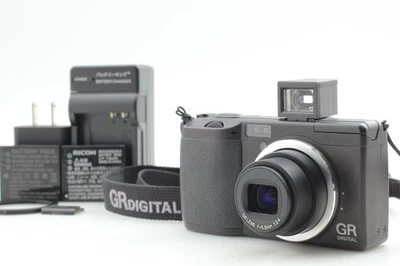 w/ Many Extras [Near MINT] Ricoh GR Digital 8.1MP Compact Digital Camera JAPAN - Image 1 of 4
