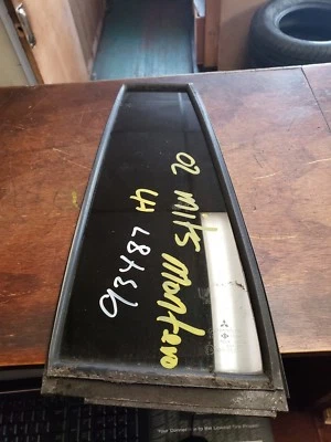 2000 2001 2002 2003 Mitsubishi Montero Sport ventilación cristal conductor trasero derecho  Foto 1 de 2