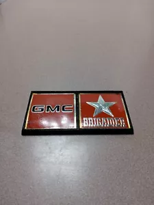 GMC BRIGADIER Plastic Emblem~M2 - Picture 1 of 6