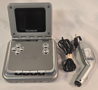 Sistema de video interactivo Video Now XP gris con cable de alimentación para automóvil Hasbro 2005 Foto 1 de 4