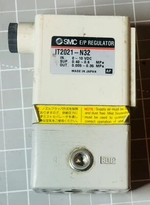 SMC E/P Pneumatic Regulator 0-10VDC IT2021-N32 .40-.6 MPa input .005-.35 MPa out - Image 1 of 4