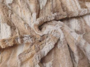 LUJO Material de Tela de Piel Sintética de Peluche Corto PELADA BEIGE - Imagen 1 de 2