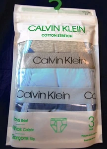 3 PAIRS BOYS UNDERWEAR-CALVIN KLEIN-NEW-SMALL- 6--7-CLASSIC COTTON BRIEFS - Picture 1 of 2
