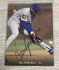 Jose Vizcaino autographed baseball card (New York Mets) 1995 Upper Deck #363 U