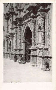 Bolivia - LA PAZ - Basilica de San Francisco - FOTO POSTAL - Ed. Foto Linares - Picture 1 of 2