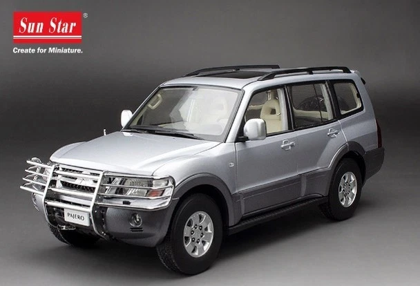 SUN-STAR 05832 MITSUBISHI - PAJERO 3.5L V6 V73 2006 - SILVER GREY - 1/18