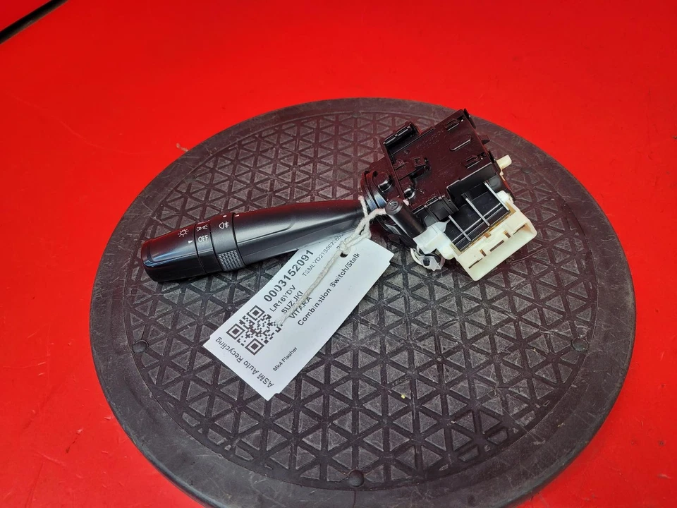 INDICADOR COLUMNA DIRECCIÓN INTERRUPTOR TALLOS SUZUKI VITARA MK4 2016 Foto 1 de 4