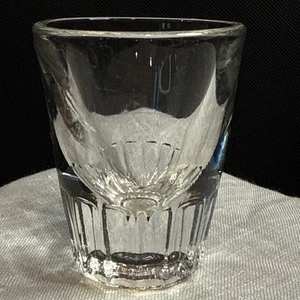 Vintage Single Federal Glass Shot Glass Tapered Paneled Base - Picture 1 of 3