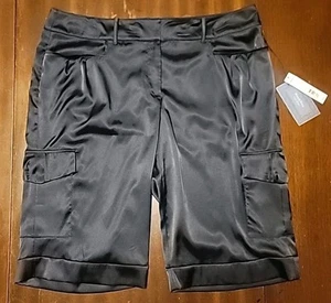 SIMPLY VERA VERA WANG NAVY BLUE SATIN DRESS CARGO SHORTS SIZE 16 NWT!! - Picture 1 of 14