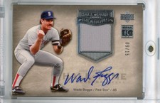2005 Upper Deck Hall Of Fame  Wade Boggs Seasons Autograph-Material Silver 09/15
