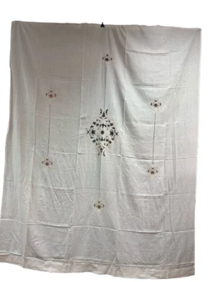 Tenda in Puro Lino con Ricamo ed Intaglio a Mano Beige cm 210x300cm Interno - Immagine 1 di 4