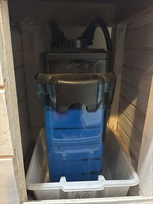 Filtro cansiter Penn-Plax Cascade 1500  Foto 1 de 3