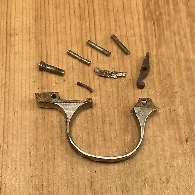 Brazos delanteros .32 piezas de revólver S&W - protector de gatillo, pasadores, tornillo, palanca - N70 Foto 1 de 4