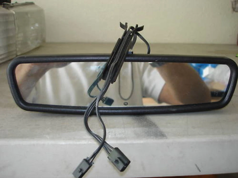 Rear View Mirror  Cadillac Seville STS 92 93 94 95 96 97  Foto 1 de 1