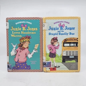 Junie B Jones Loves Handsome Warren & Stupid Smelly Bus Books Lot of 2 Hardcover - Bild 1 von 14
