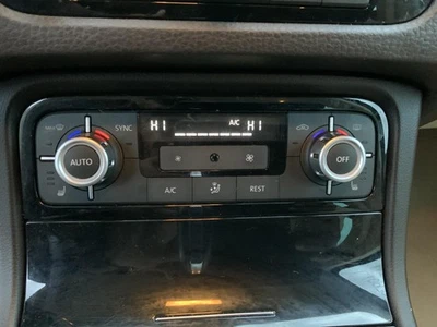 Interruptor selector de aire acondicionado usado se adapta a: Volkswagen Touareg 2014 asientos delanteros térmicos Foto 1 de 4