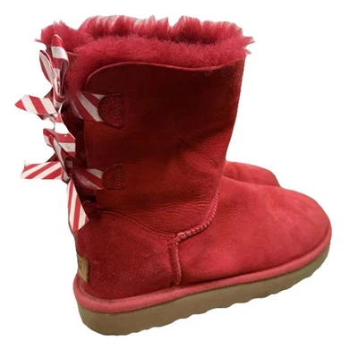 Uggs Red Short Boots With Striped Christmas Bows Rare Women’s Size 6 - Image 1 of 4
